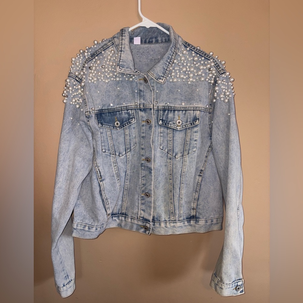 Light wash Pearled and Bejeweled Jean jacket size XL